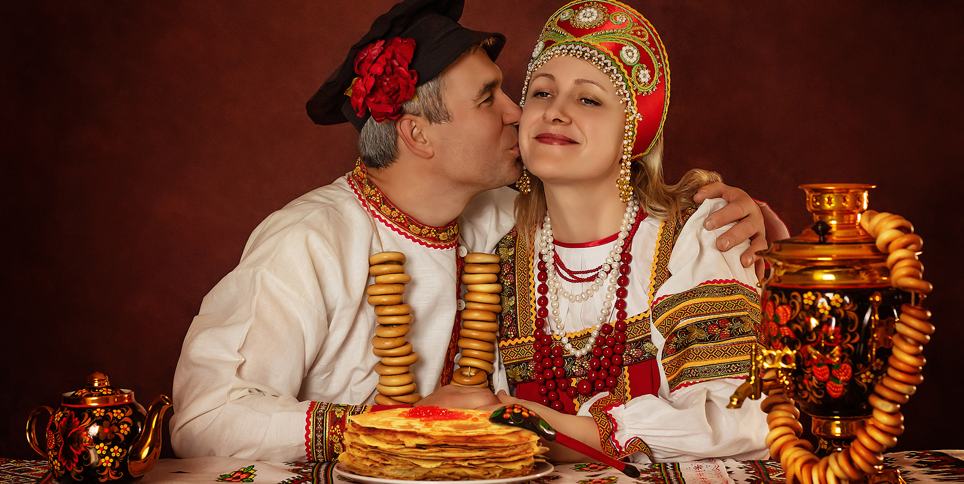 Photography: FOLK COSTUME 